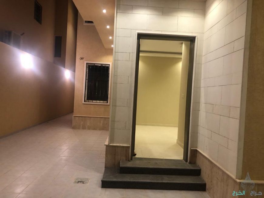 فيلا للبيع بحي الجامعه الجنوبي بالخرج