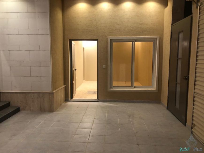 فيلا للبيع بحي الجامعه الجنوبي بالخرج
