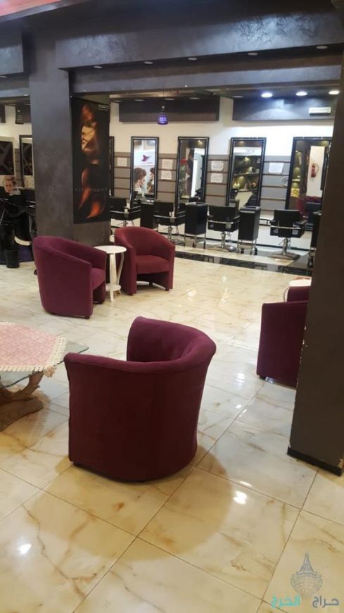مشغل نسائي متكامل لتقبيل بالخرج