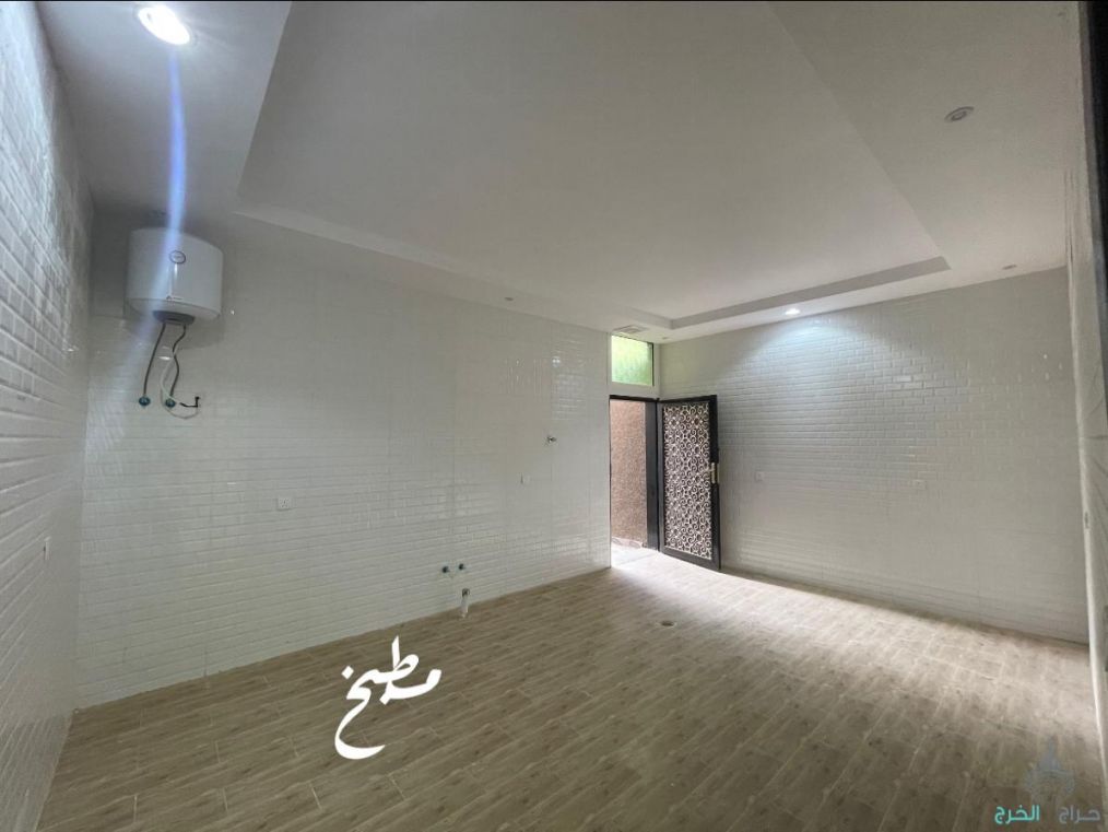 للاجار فيلا جديده لم تسكن الاجار سنوي