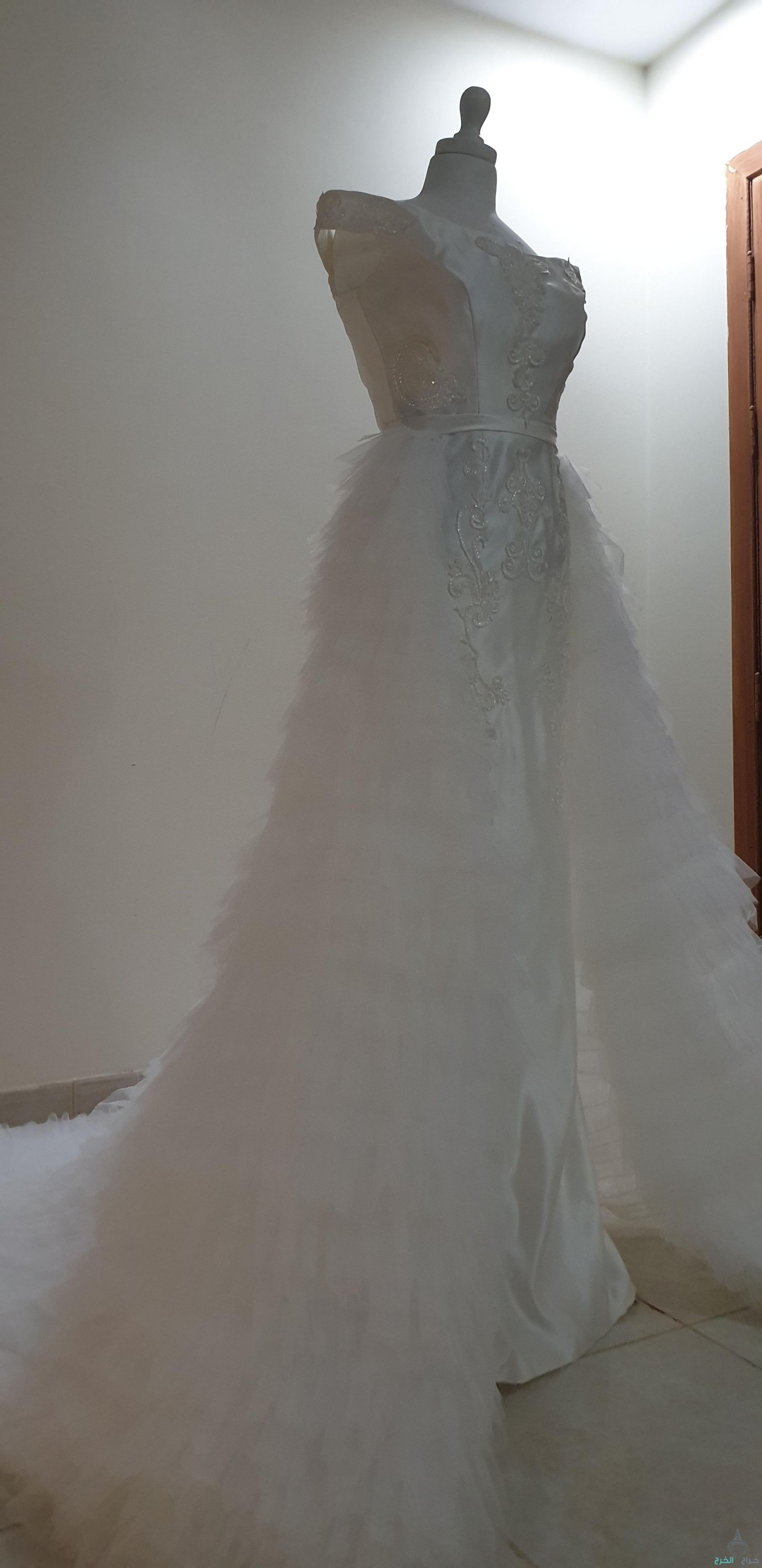 فستان زفاف 