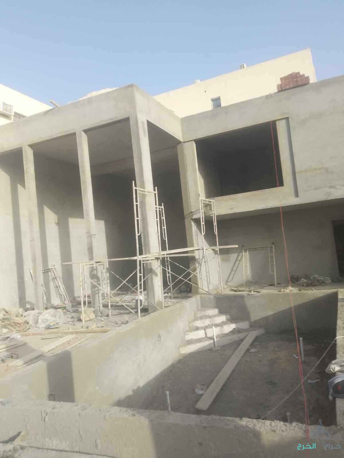 محمد حسن مليس محترف دق في العمل سرعة في التنفيذ