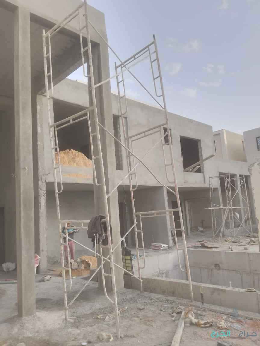 محمد حسن مليس محترف دق في العمل سرعة في التنفيذ