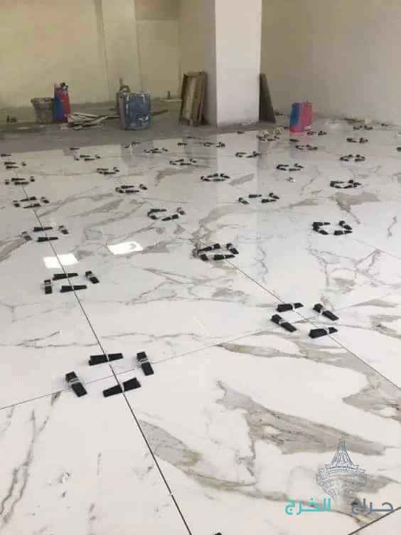 الطائف معلم بلاط خبره وجوده في تركيب جميع انواع البلاط وترميم بلاط120×120