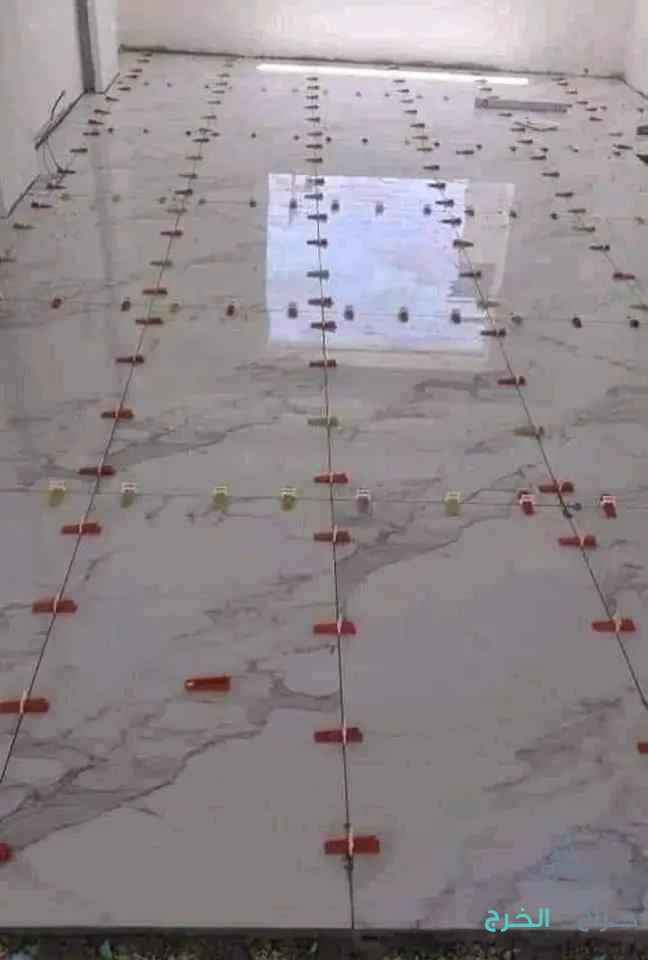 الطائف معلم بلاط خبره وجوده في تركيب جميع انواع البلاط وترميم بلاط120×120