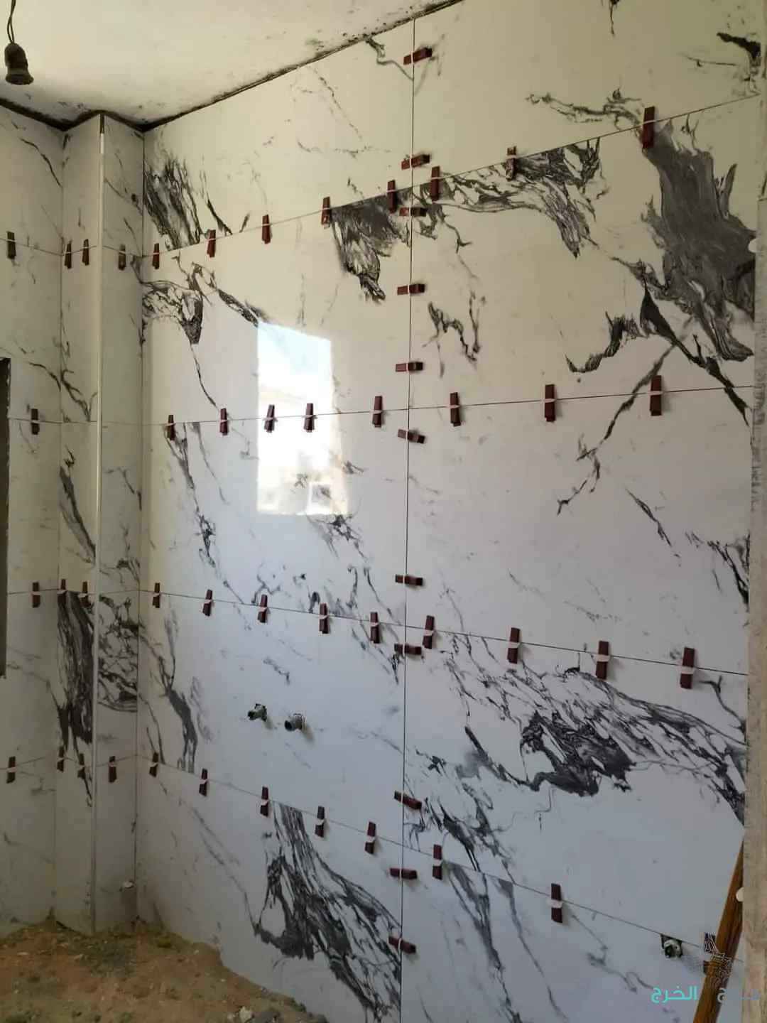 الطائف معلم بلاط خبره وجوده في تركيب جميع انواع البلاط وترميم بلاط120×120
