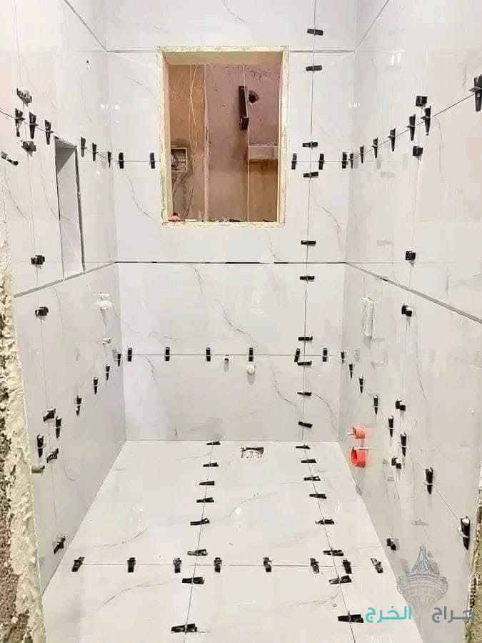 الطائف معلم بلاط خبره وجوده في تركيب جميع انواع البلاط وترميم بلاط120×120