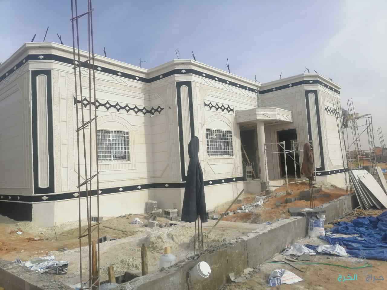 لياسه ملونه وديكورات خارجيه 