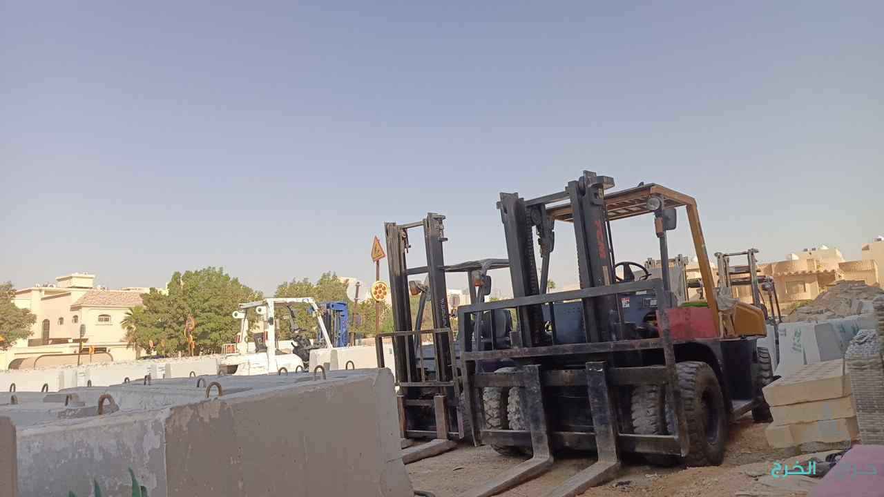 كرينات للإيجار جميع أنواعها واحجامها