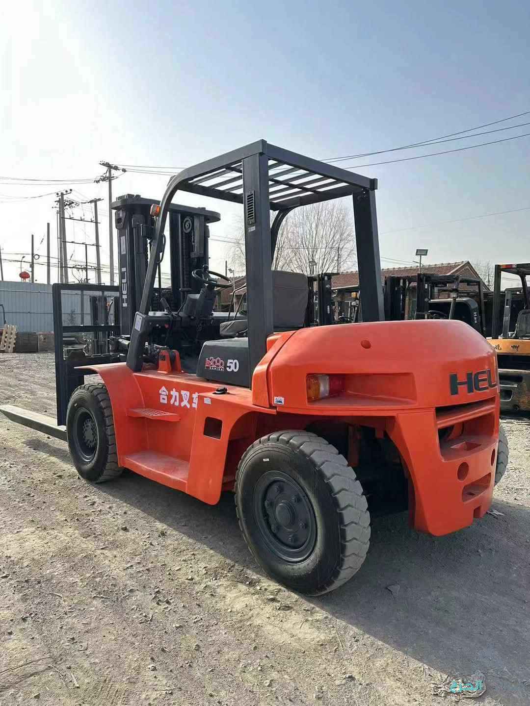 رافعه شوكيه للإيجار جميع أنواعها واحجامها