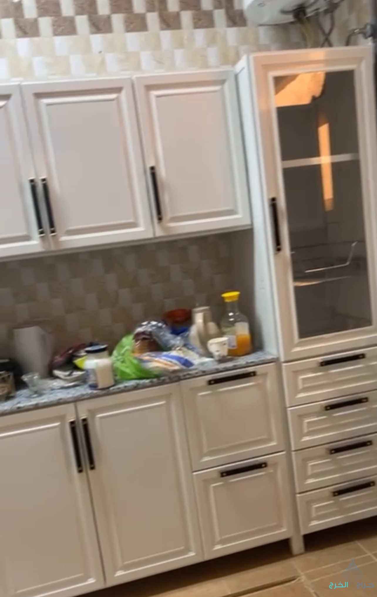 مطبخ مستخدم استخدام نظيف 
