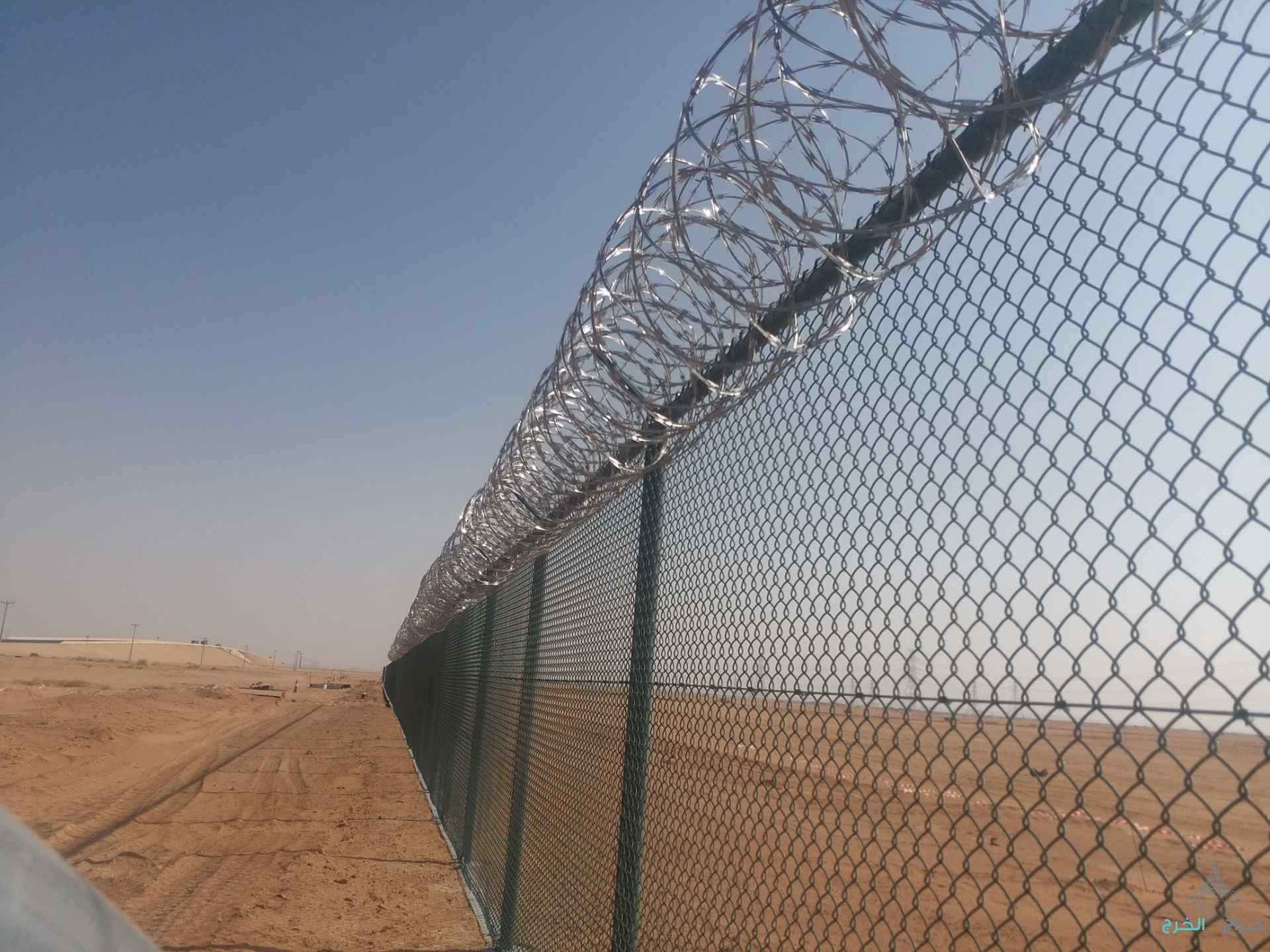 شبوك توريد وتركيب