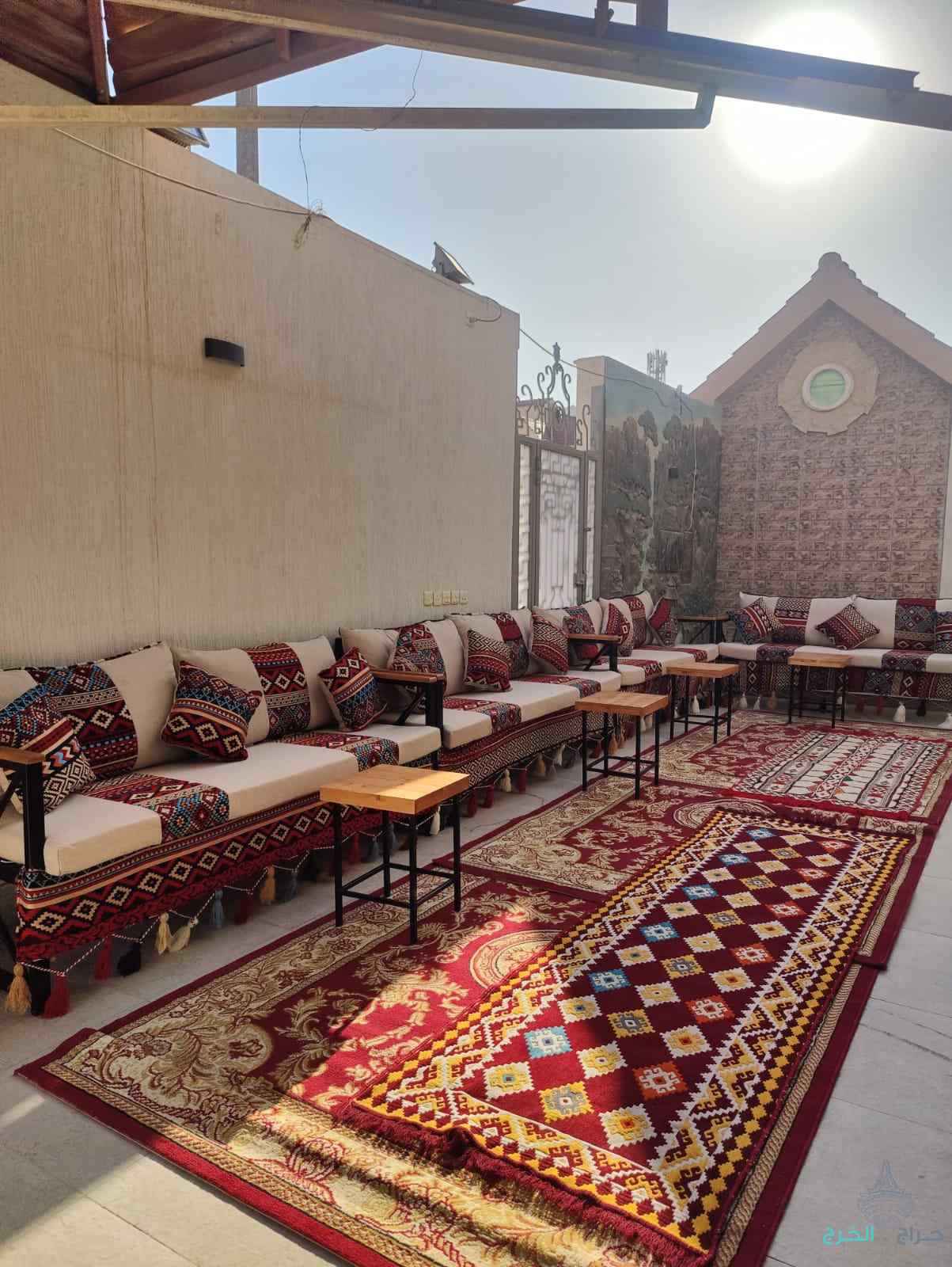 تاجير كراسي وطاولات 