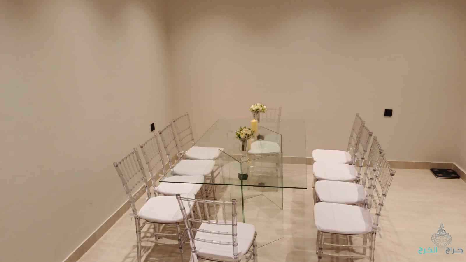 حفلات ومناسبات الشرقيه تاجير كراسي وطاولات تاجير كنب ثلاثي تاجير مكيفات صحراوي تاجر مكيفات فريون تاجير كراسي ملكي تاجير كراسي عادي ملبس وبدون تلبيسه تاجير كراسي شفافي تاجير طاولات قزاز مستطيل وداعري تاجير خيام شعبيه تاجير خيم اوروبيه تاجير سماعات بلوتو تا