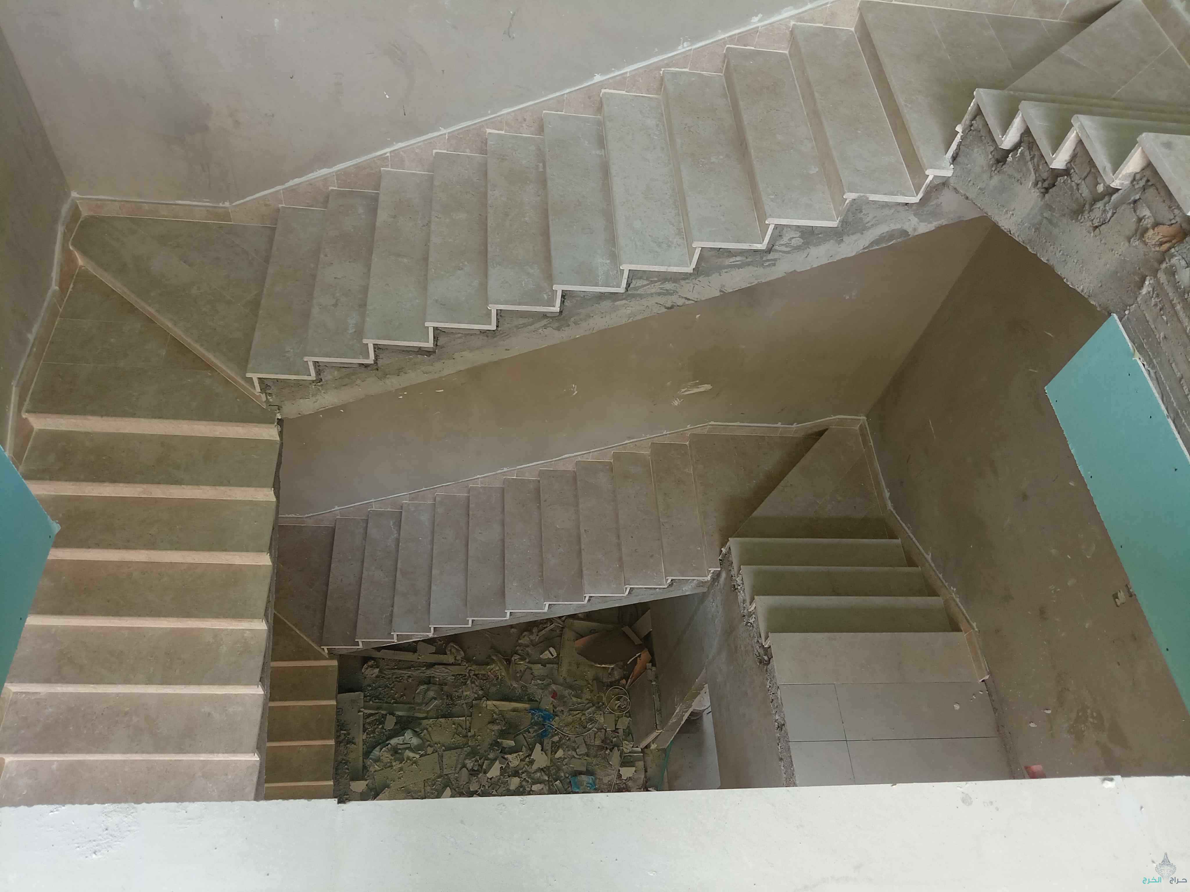 معلم بلاط بي الطائف 