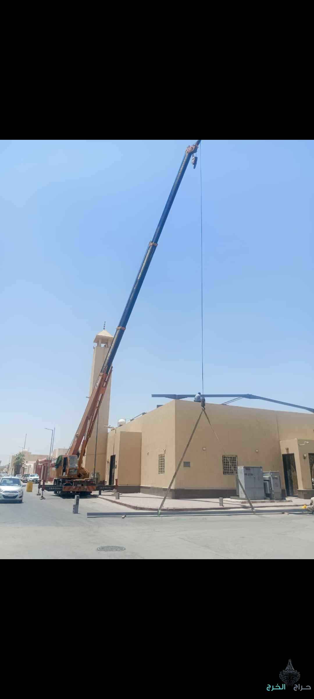 كرينات ورافعات شوكيه للإيجار