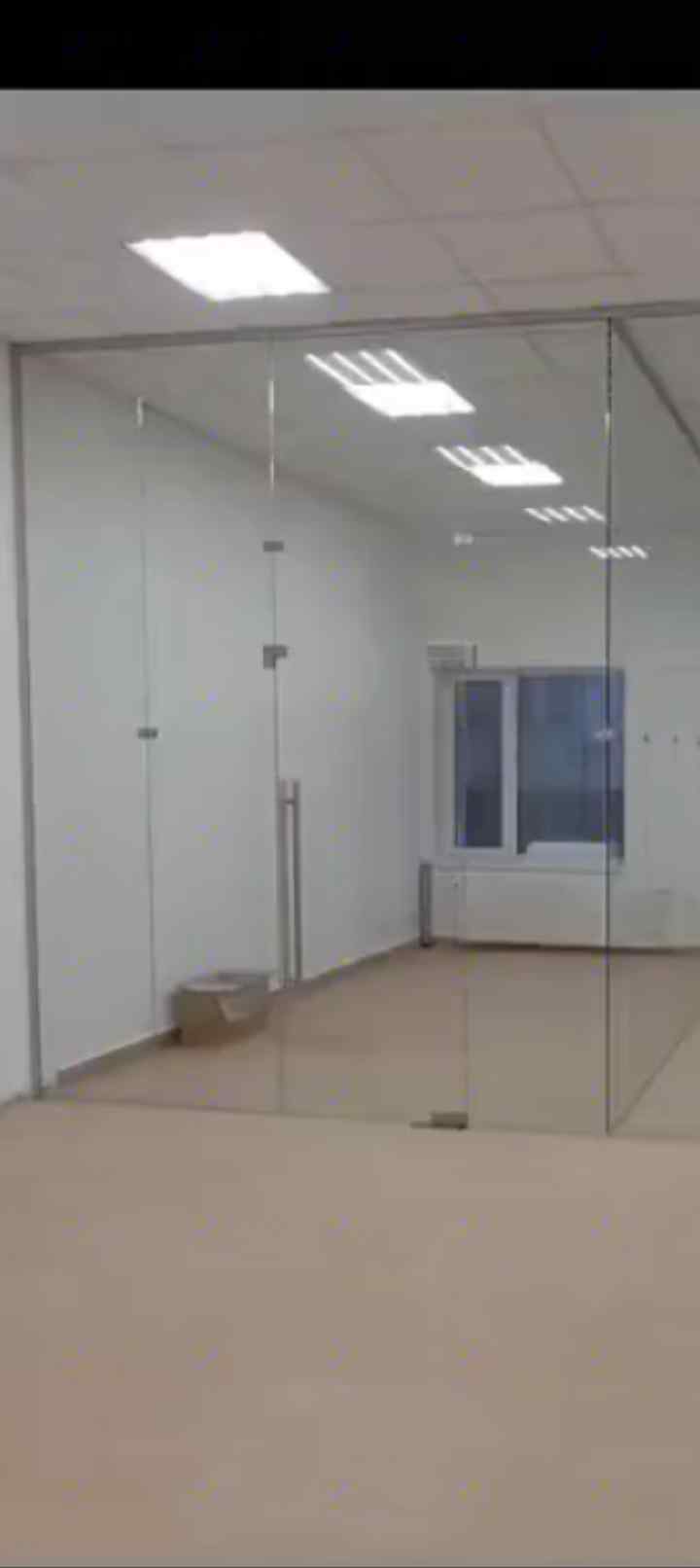 زجاج سكريت 