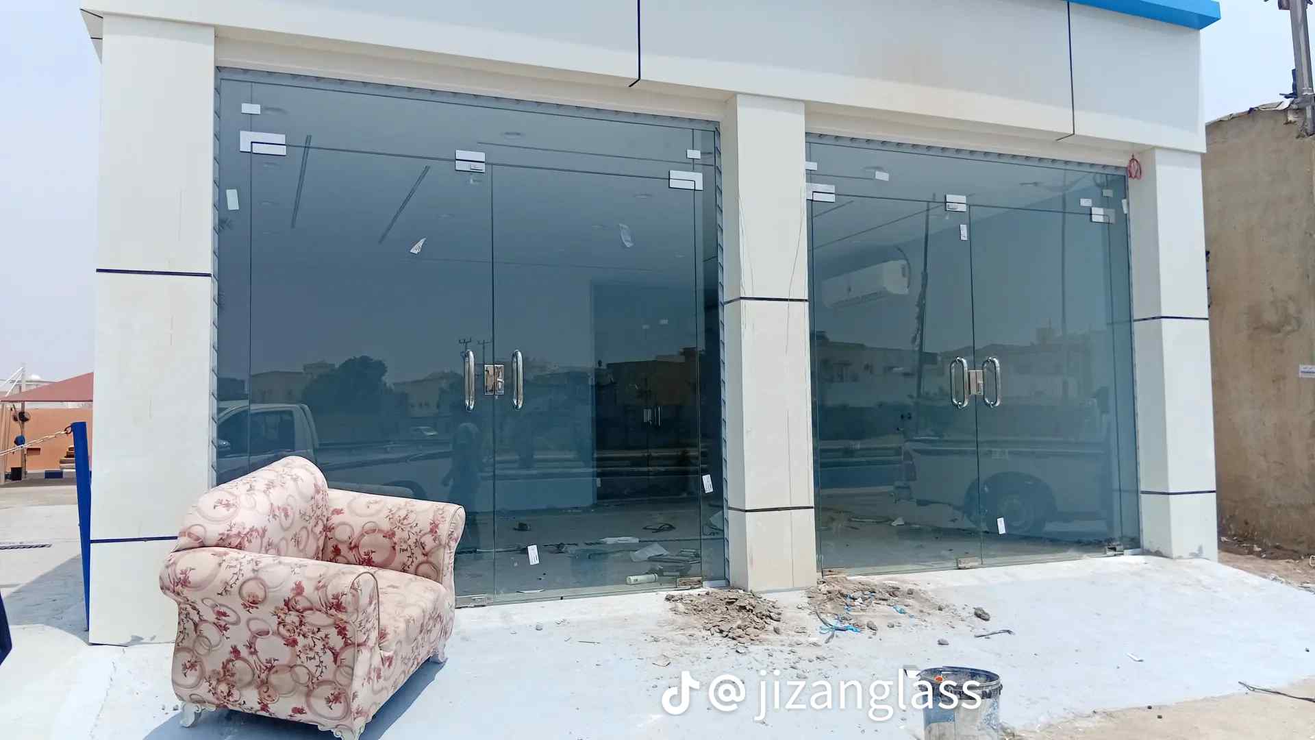 زجاج سكريت صبياء