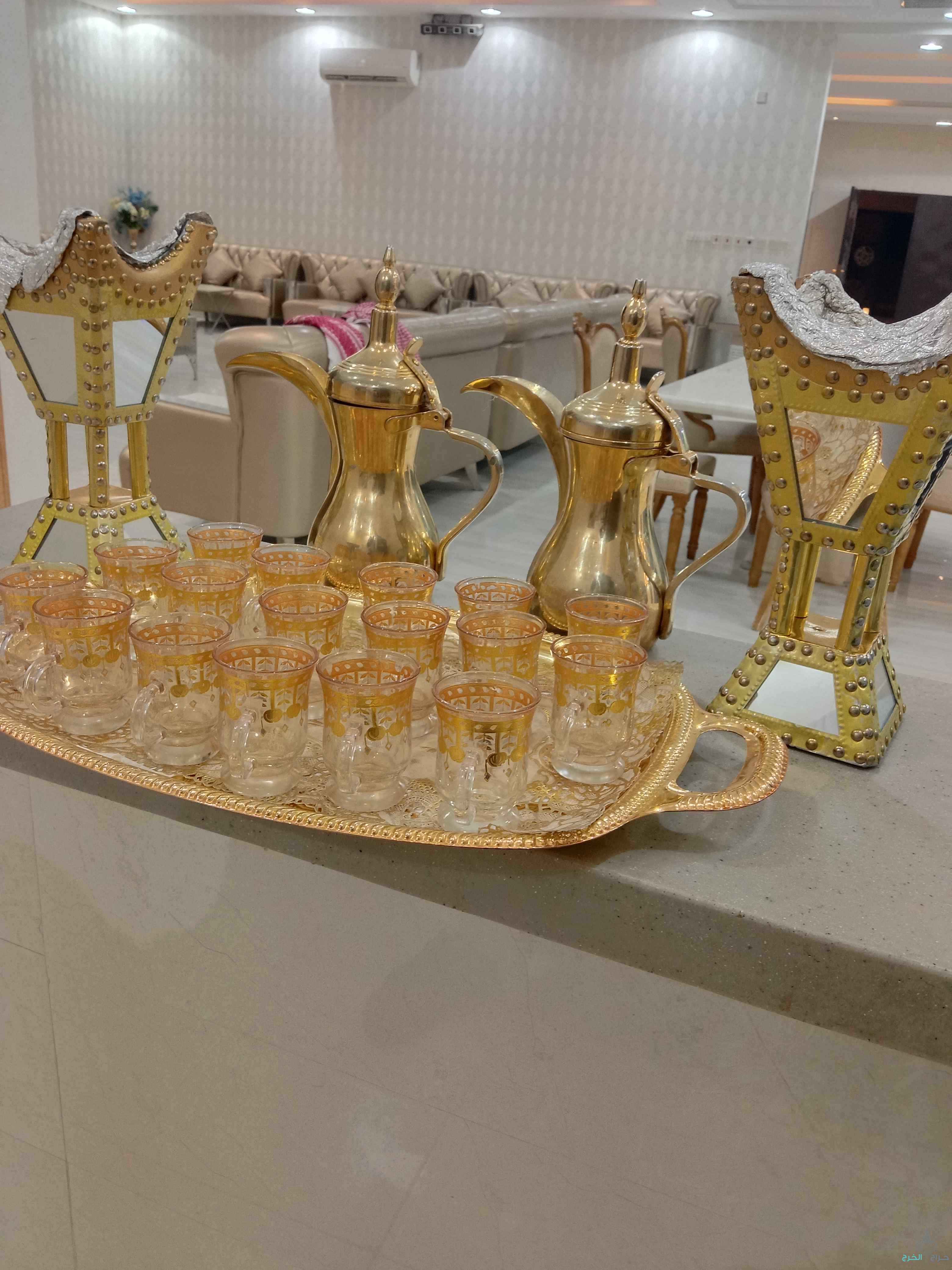قهوجي وصبابين