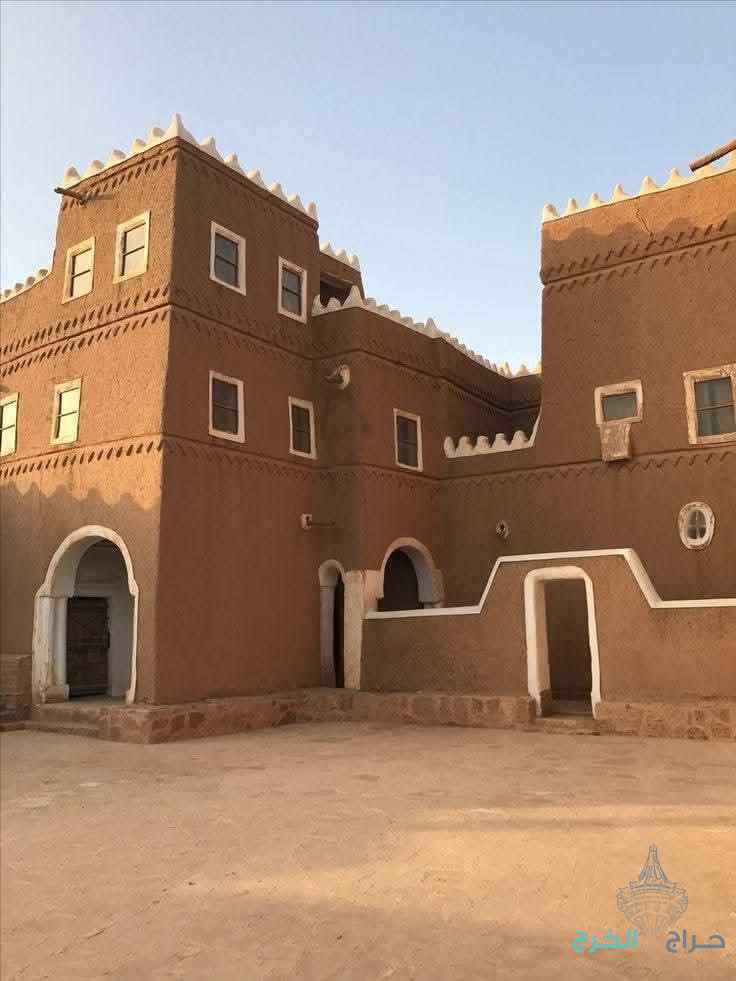 معلمين قطع لبن طين وتليوسات تراثيه