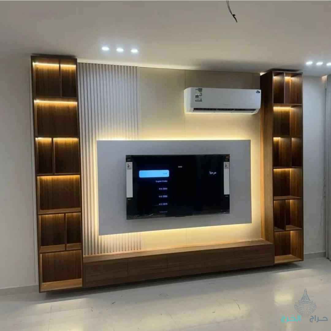 معلم دهانات وديكورات الخرج