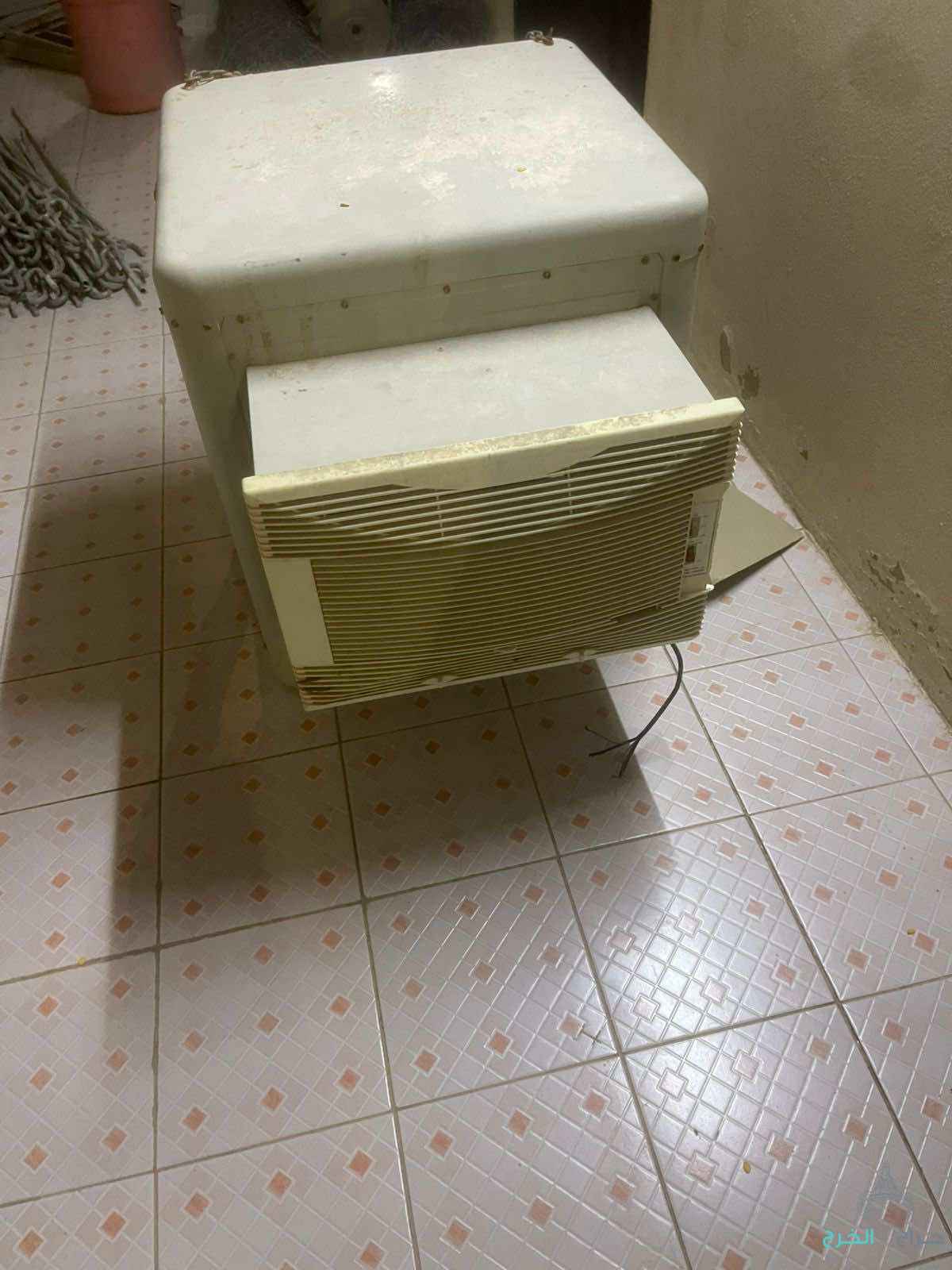 مكيف موية صحراوي للبيع يحتاج تصليح بسيط 