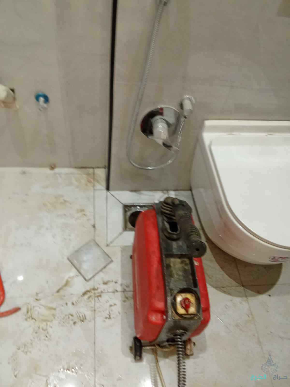 تسليك مجارى تسليك المطابخ والحمامات 