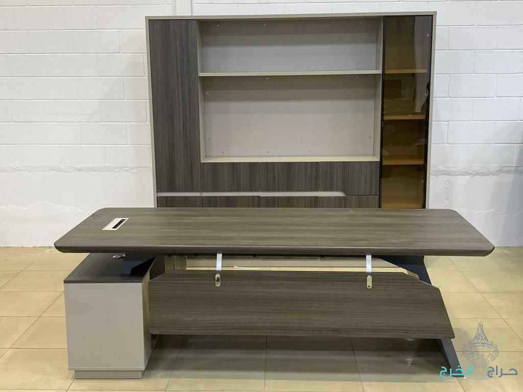 اثاث مكتبي 