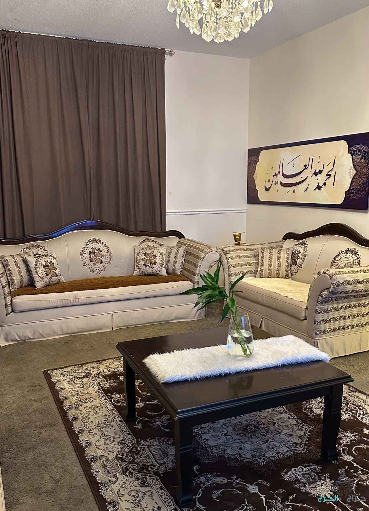 كنب مجلس