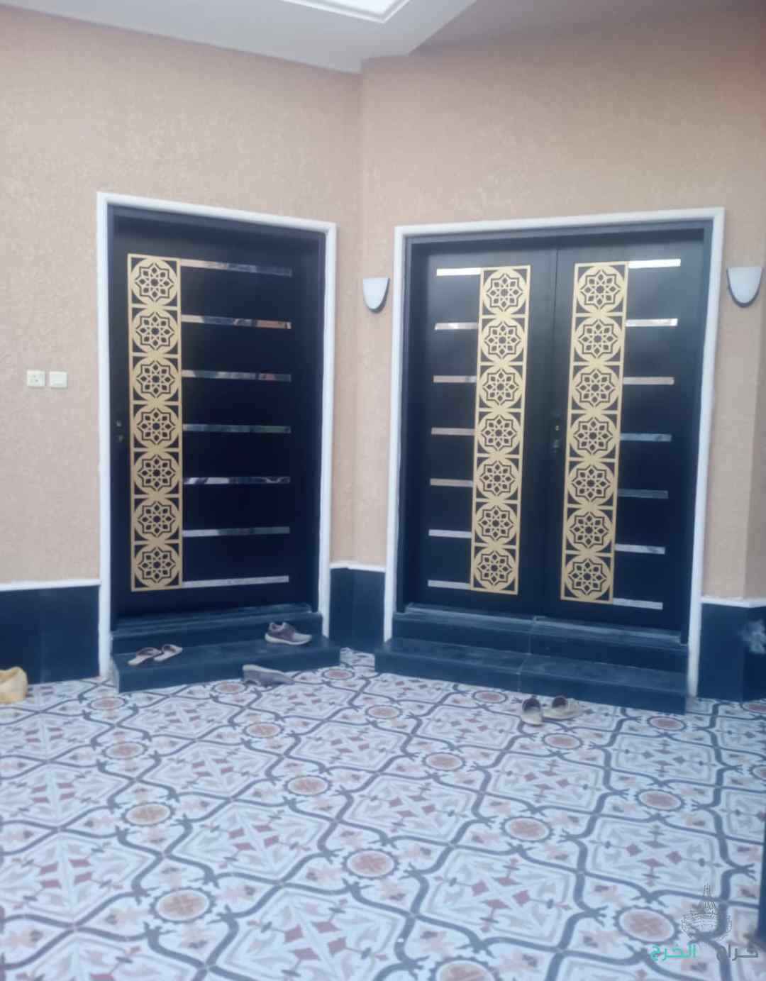 دهان الخرج 