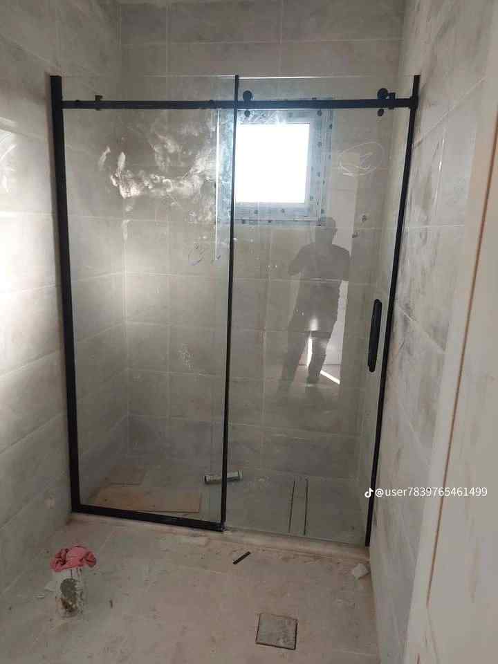 زجاج سكريت الرياض 