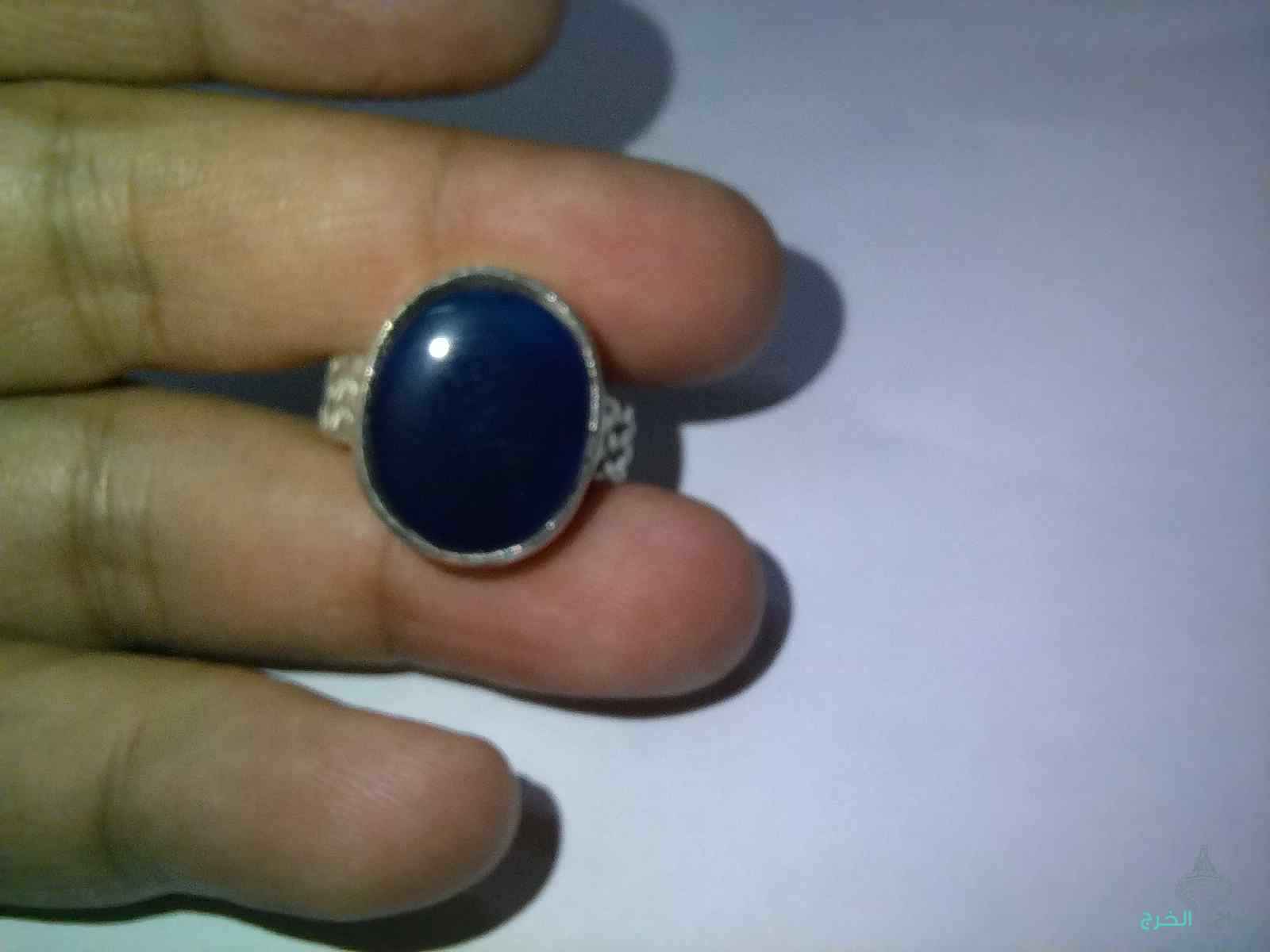 خاتم فضة عقيق يماني ازرق جدا جميل 