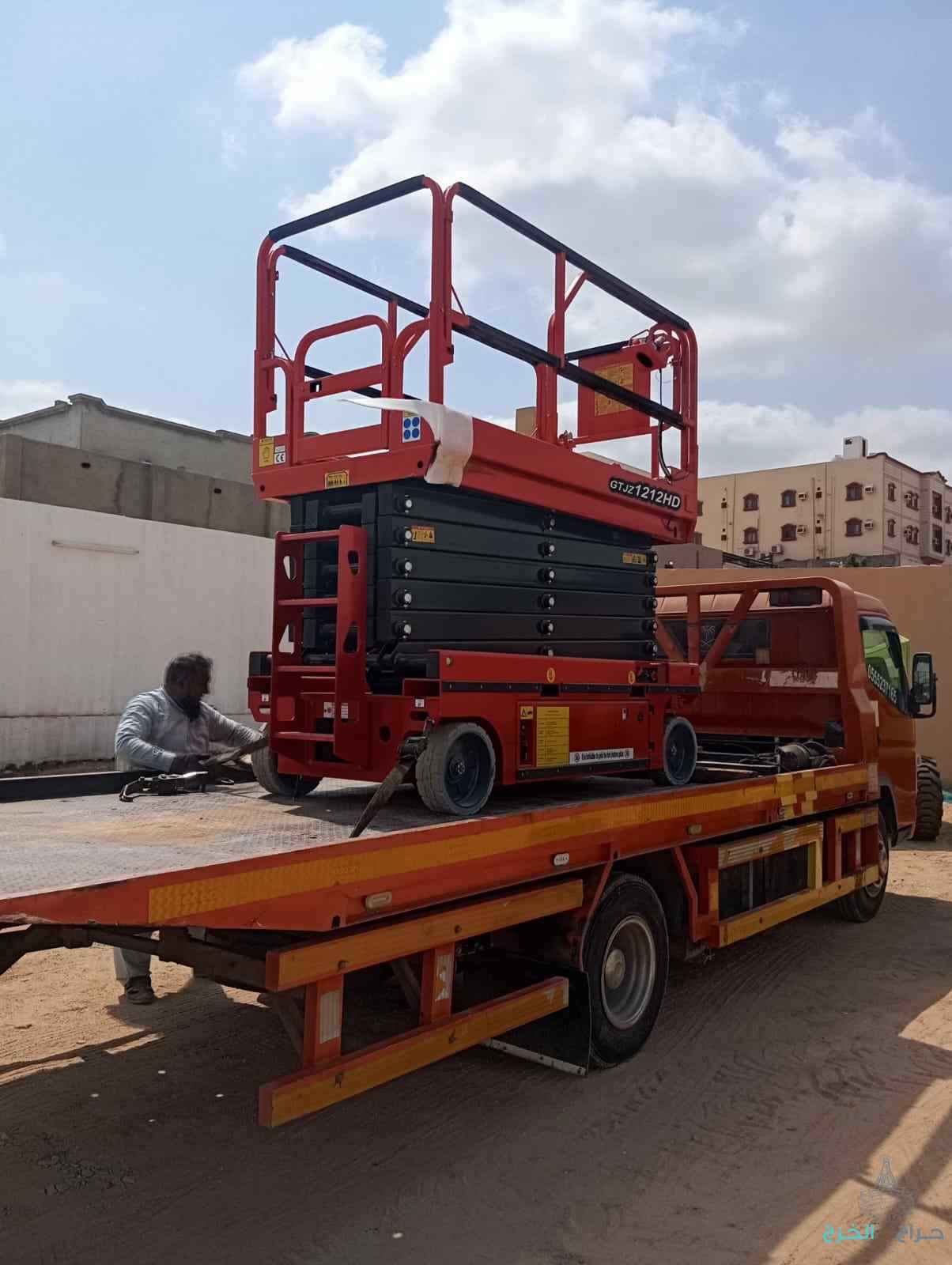 سيزرلفت ومانلفت للايجار شهري سنوي أسبوعي يومي