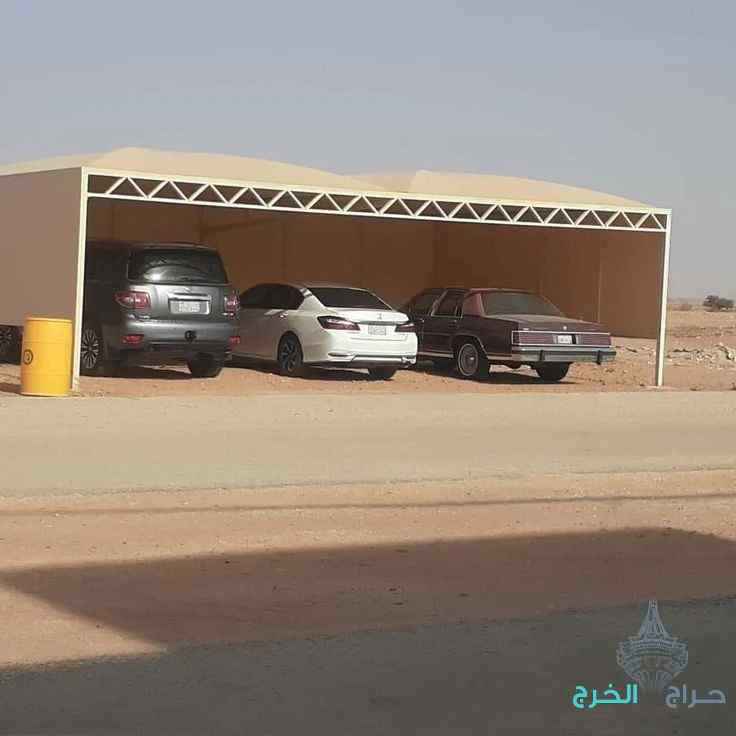 مضلات داخلية جلسات مواقف سيارات خارجية 
