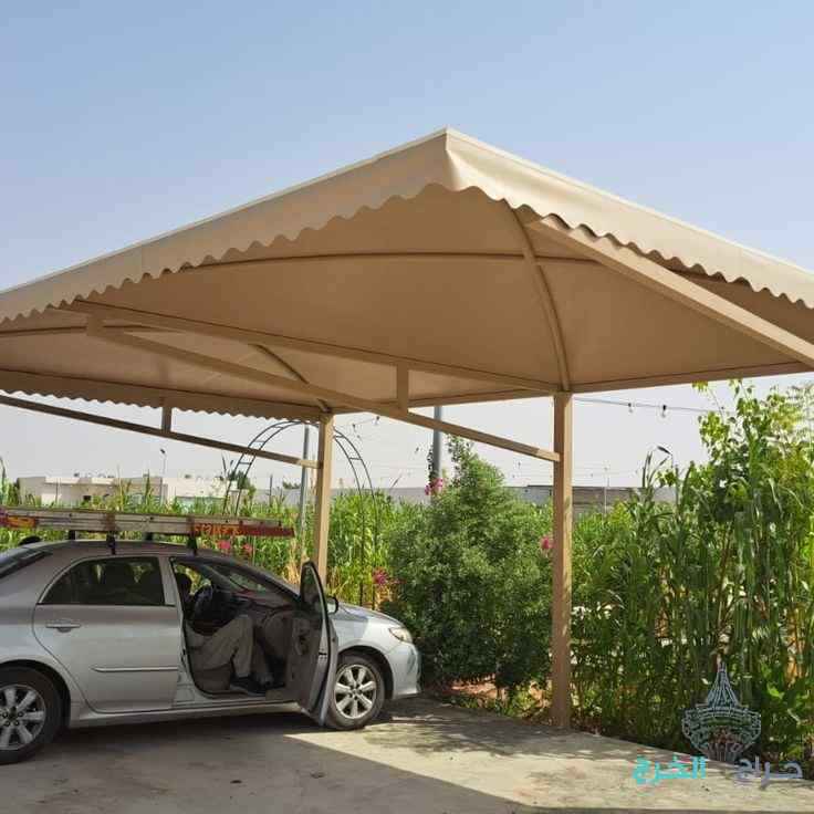 مضلات داخلية جلسات مواقف سيارات خارجية 