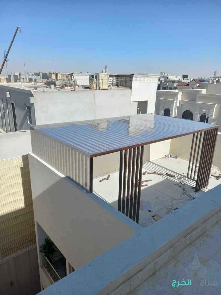 مضلات داخلية جلسات مواقف سيارات خارجية 