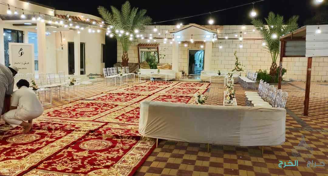 تاجير جلسات شعبيه تاجير كنب والعاب وطاولات طعام 