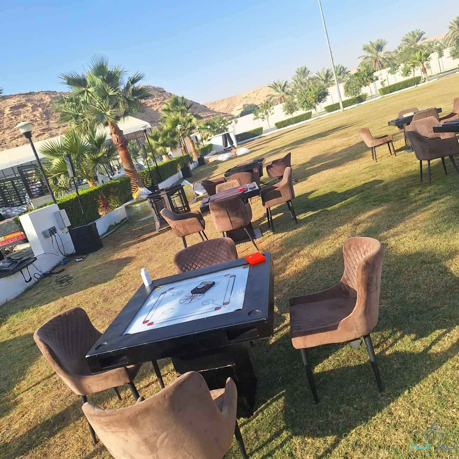 تاجير جلسات شعبيه تاجير كنب والعاب وطاولات طعام 