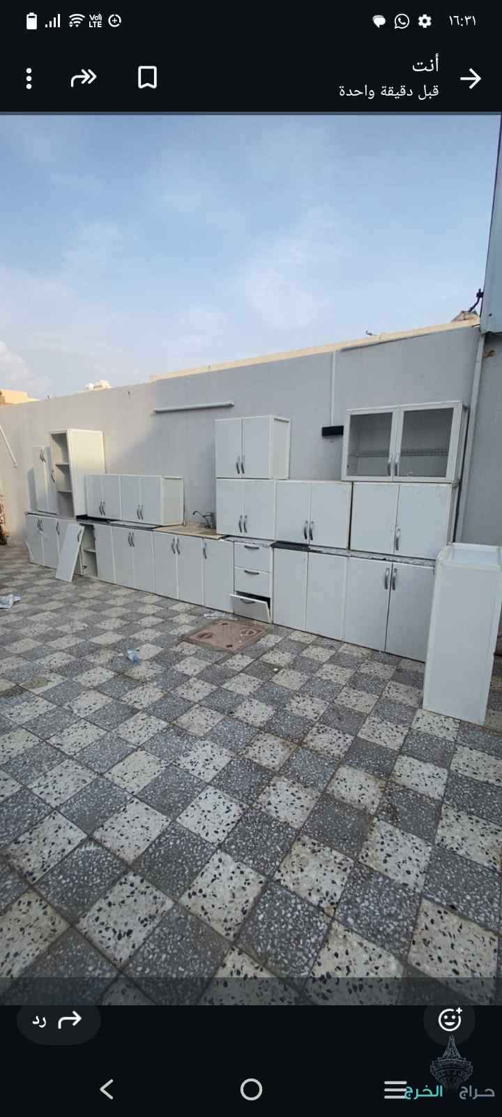 مطبخ ٨متر نضيف شبه الجديد 