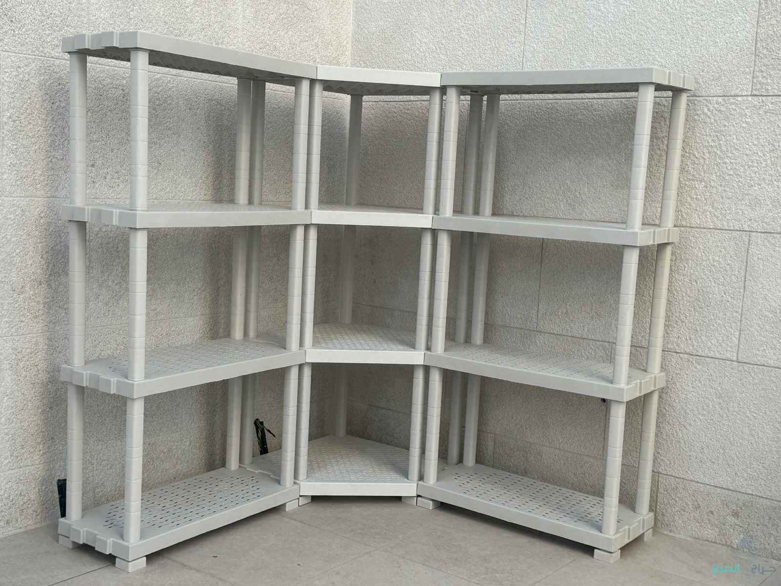 رفوف مستودعات