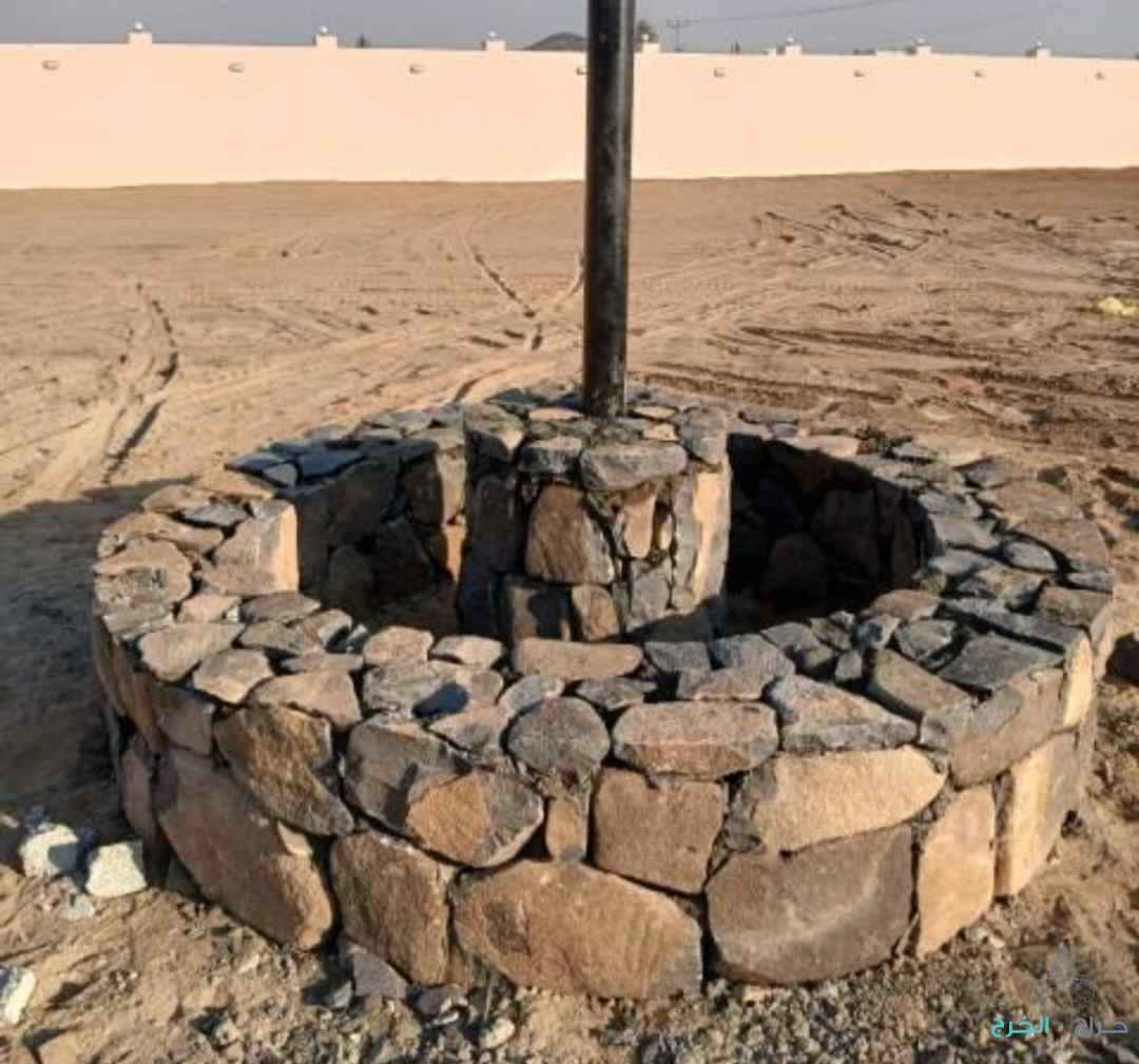 اشغال تدبيش حجر حمايه اسوار تلابيس مجاري سيول 