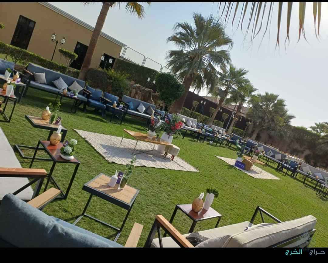 تاجير طاولة بلوت طاولة كيرم طاولة شطرنج طاولة جيكاروة وجميع الوازم الحفلات الرياض تواصل 0544578732