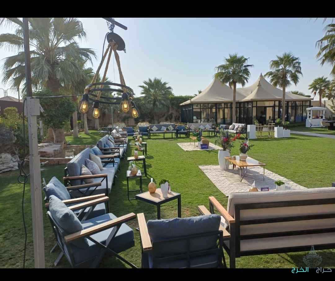 تاجير طاولة بلوت طاولة كيرم طاولة شطرنج طاولة جيكاروة وجميع الوازم الحفلات الرياض تواصل 0544578732