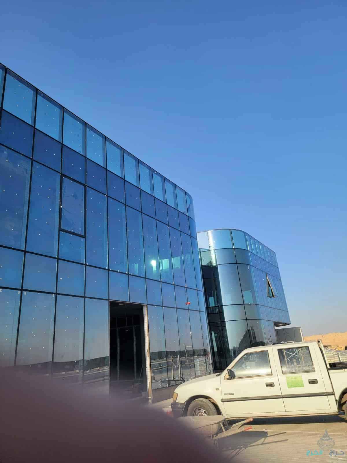 جميع الكلادن أعمال الزجاج السكريت