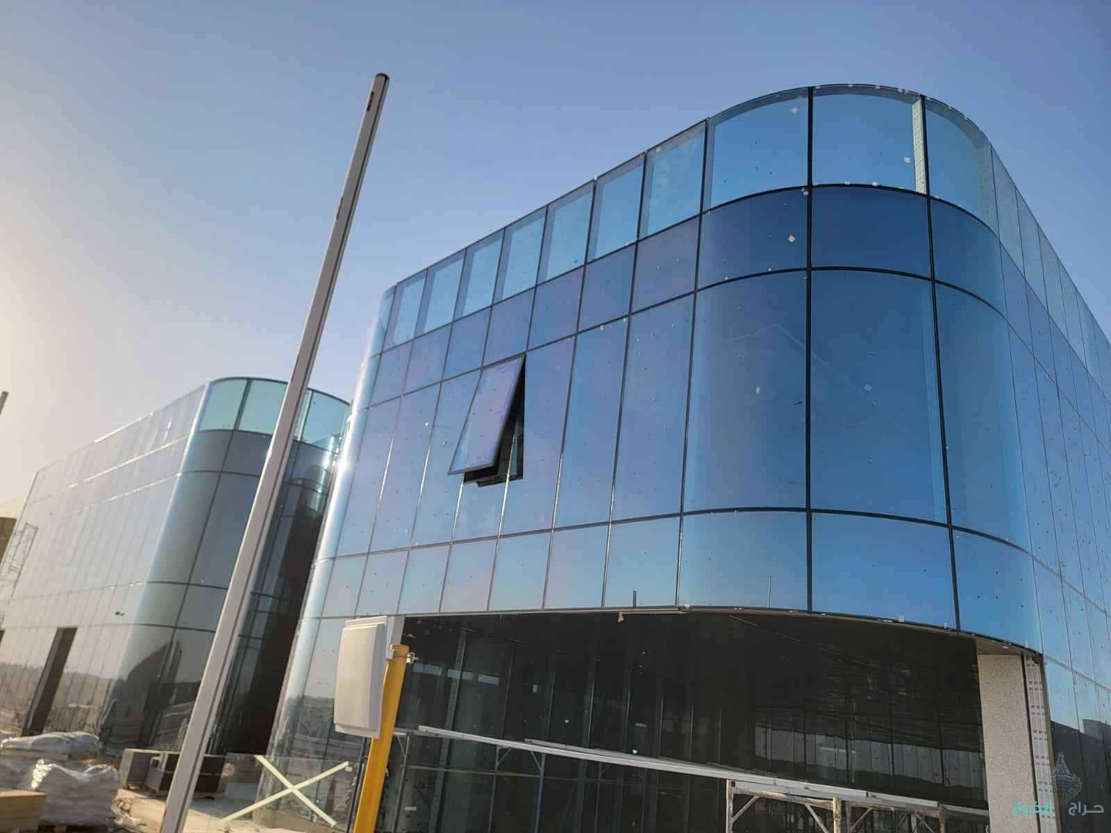 جميع الكلادن أعمال الزجاج السكريت