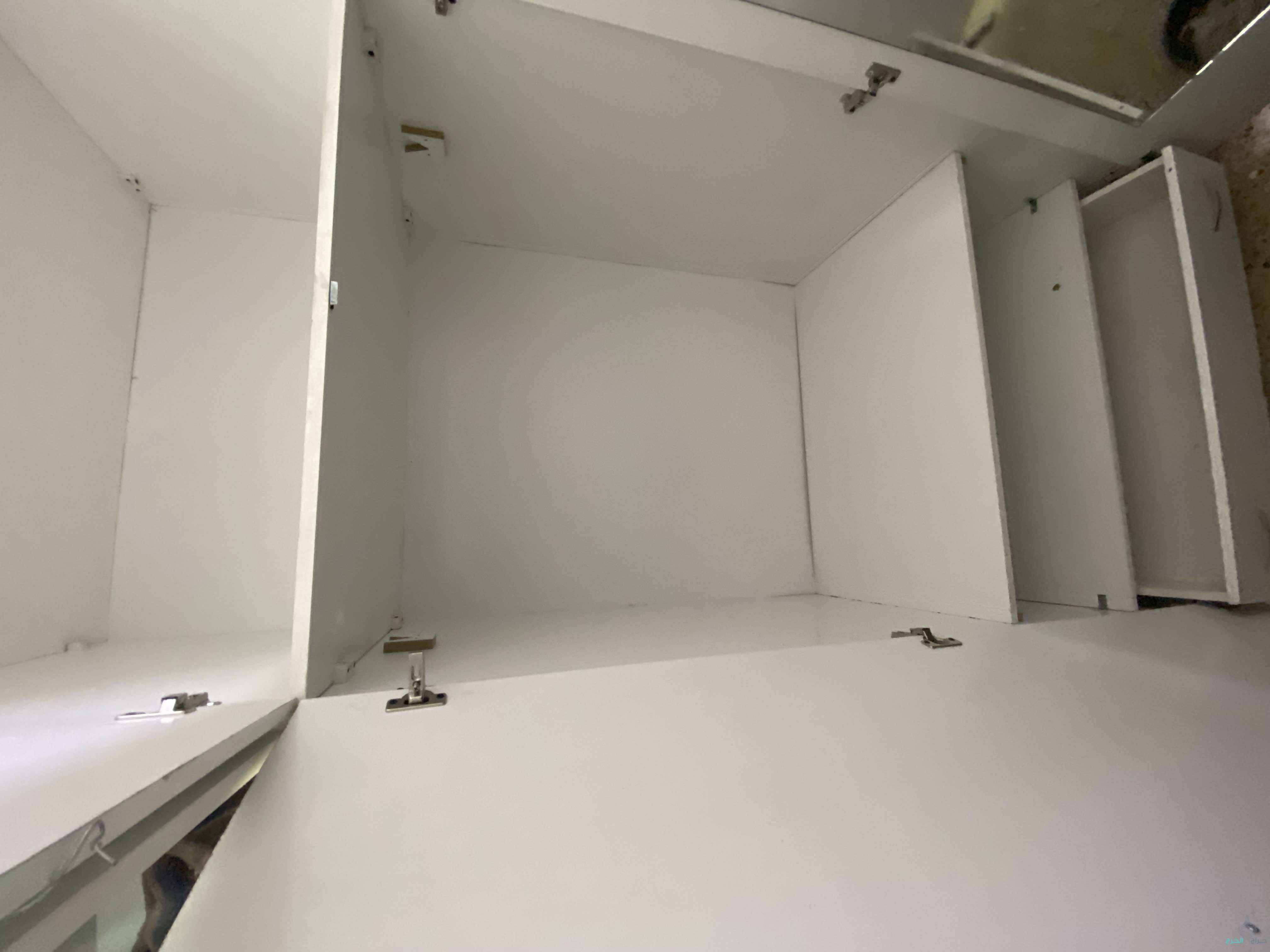 دولاب تخزين 