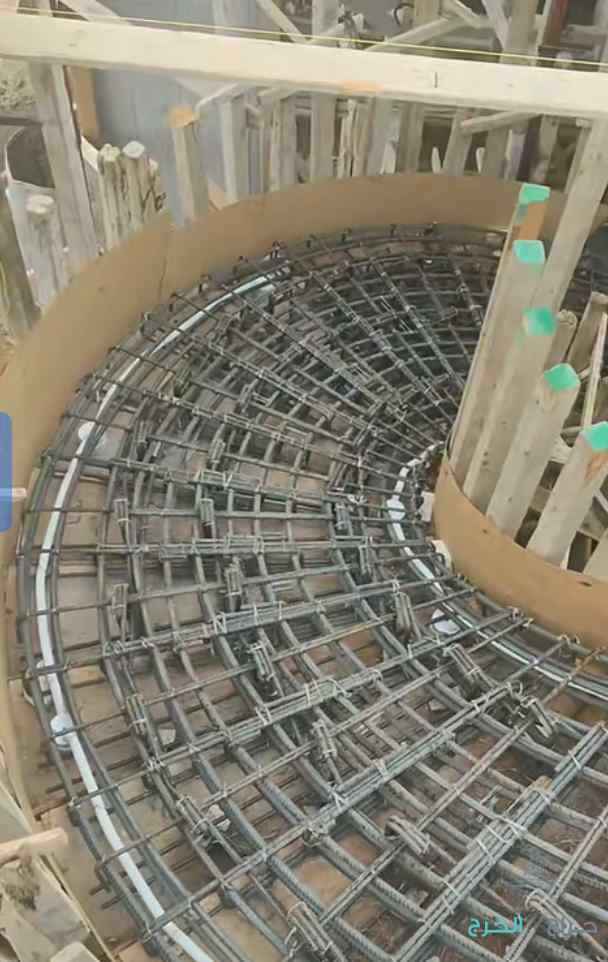 المهندس نصر الدين :معلم،بلاط، بناء، باديل الرخام، لياسة،حجر، تكسير جودة واتقان في العمل ، يوجد لدي معلمين باكستان ، خبرة ١٠ سنوات للتواصل : ٠٥٠٢٠٥٧٦٨٤