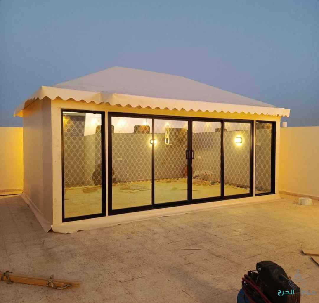 تفاصيل الخيام مظلات