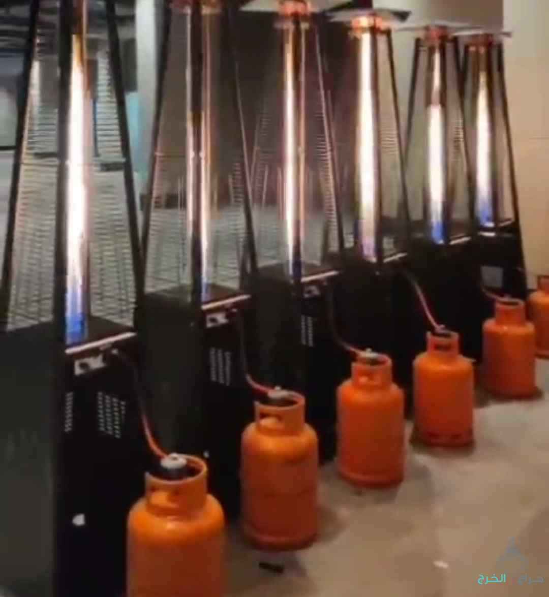 تاجير طاولة بلوت طاولة كيرم طاولة شطرنج طاولة جيكاروة وجميع الوازم الحفلات الرياض تواصل 0544578732