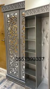 دولاب عبايات واحذية